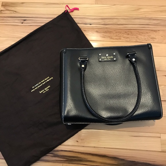kate spade Handbags - Kate Spade - Medium Wellesley Quinn - Black